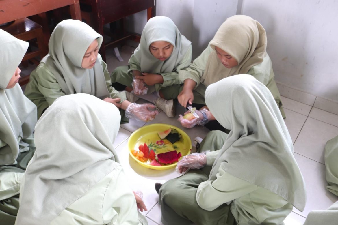 Ekstra-Kewirausahaan-SMP-Syubbanul-Wathon